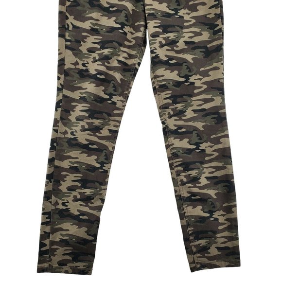 No Boundaries Jeans Women's Denim Tapered Leg Stretch Camouflage Green 11 - Picture 3 of 10